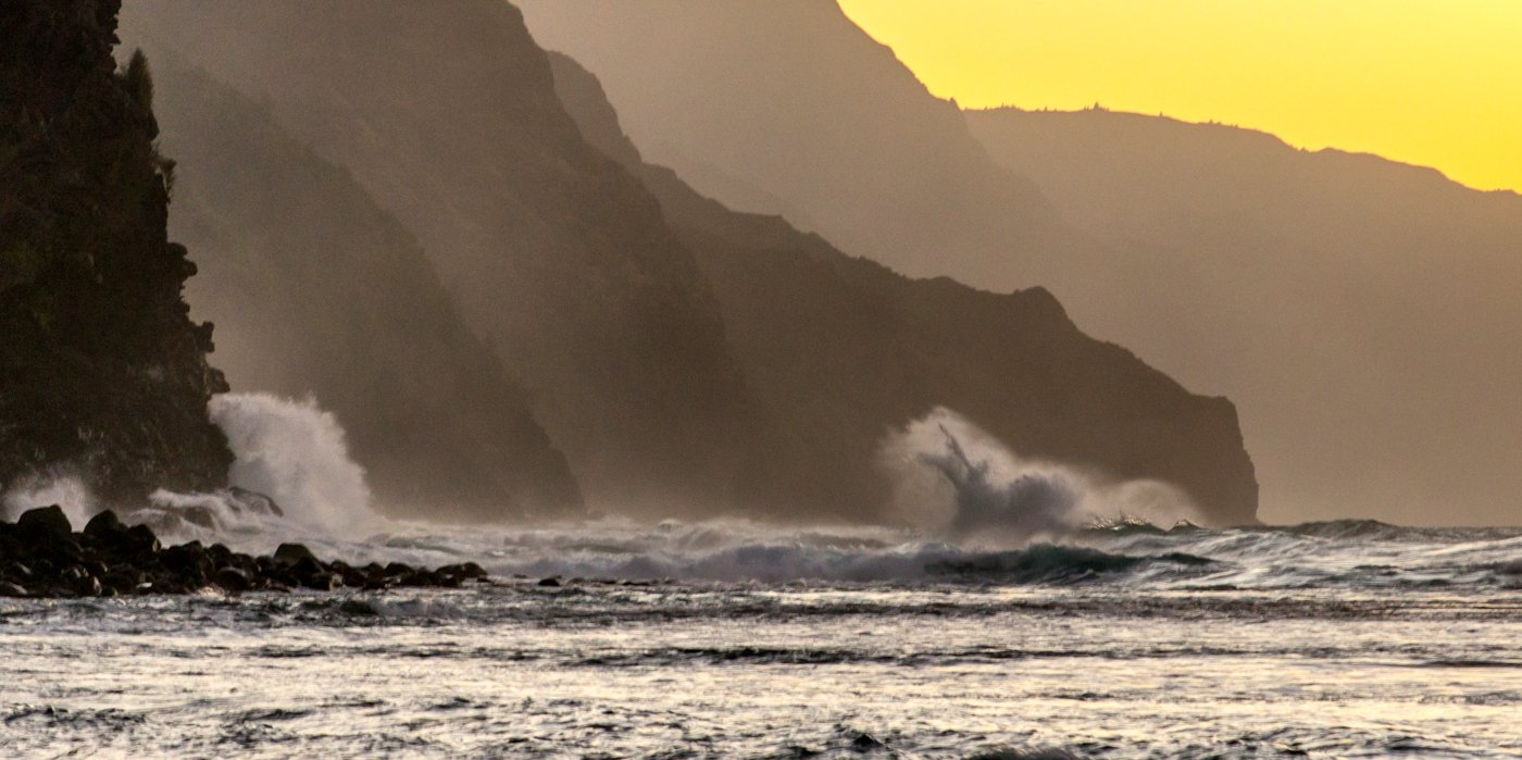 Ke'e Beach Waves